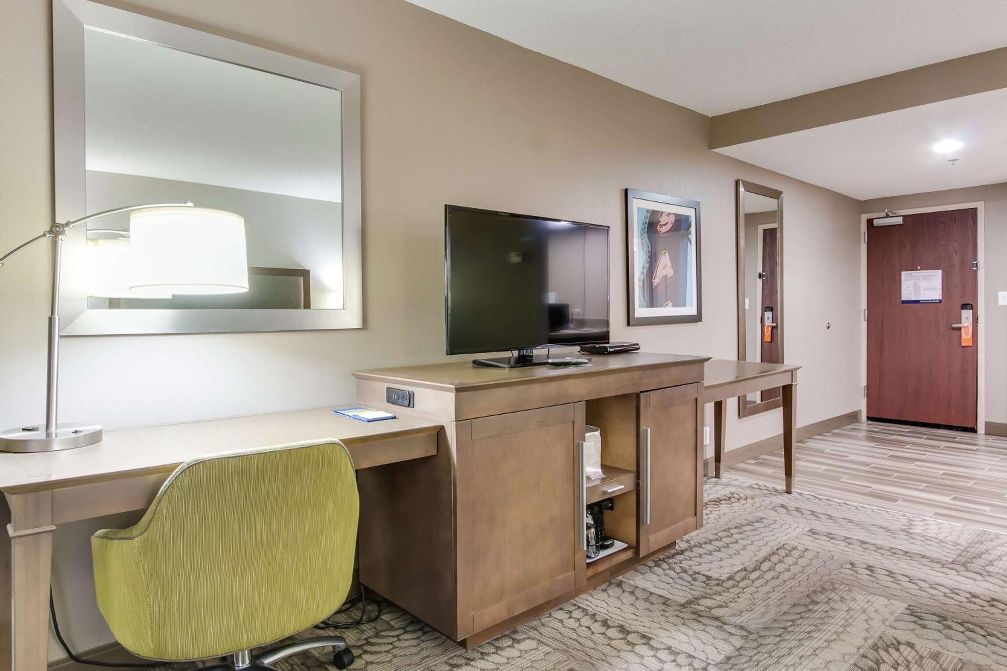 Hampton Inn Dickson Esterno foto