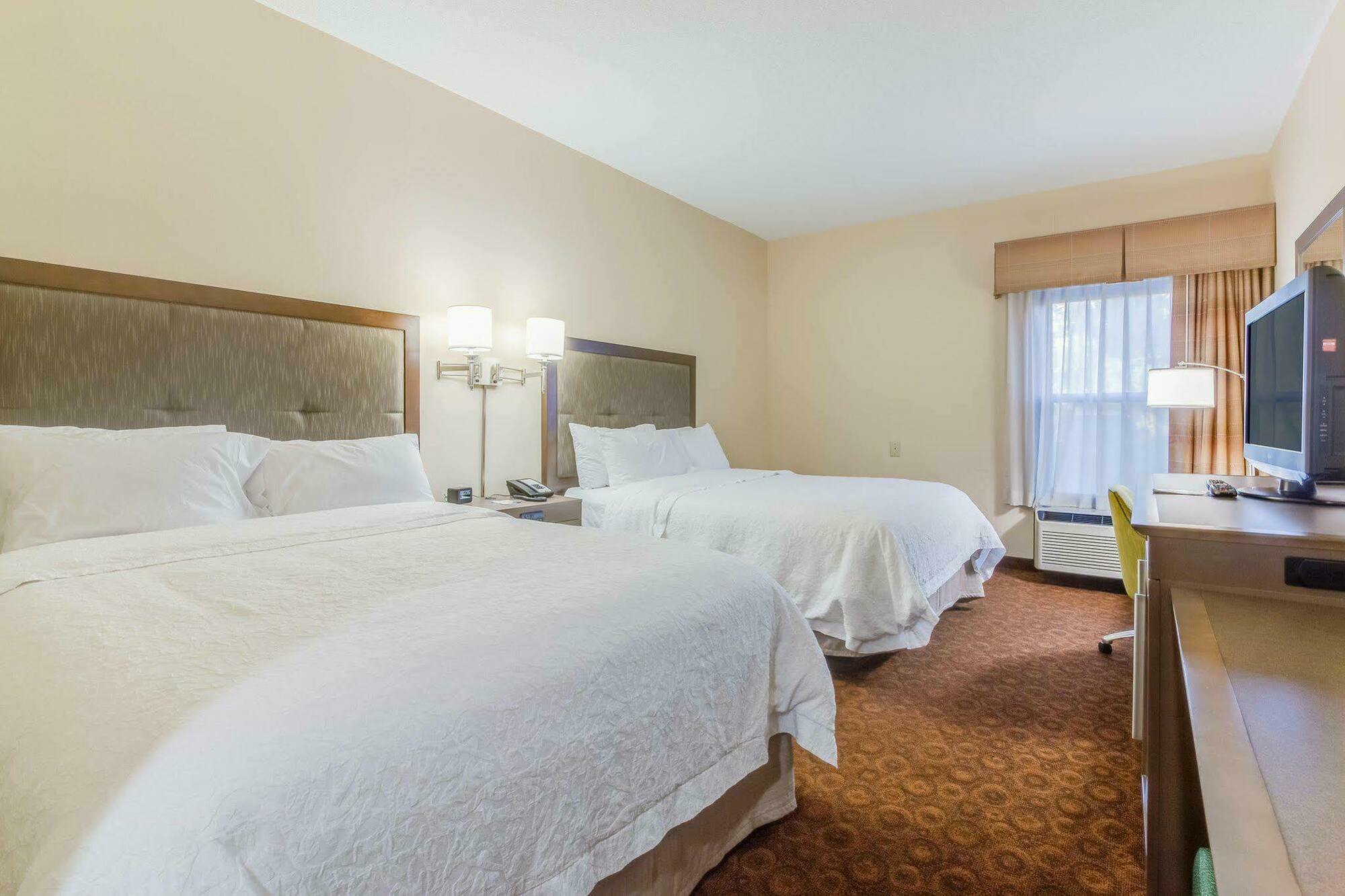 Hampton Inn Dickson Esterno foto